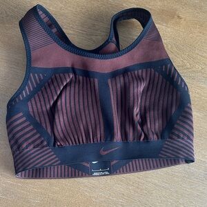 Nike Women's Geometric Sports Bra - Black and Brown